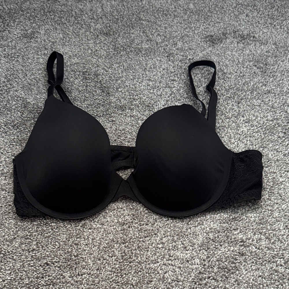 Victoria's Secret Elegant Black Bra